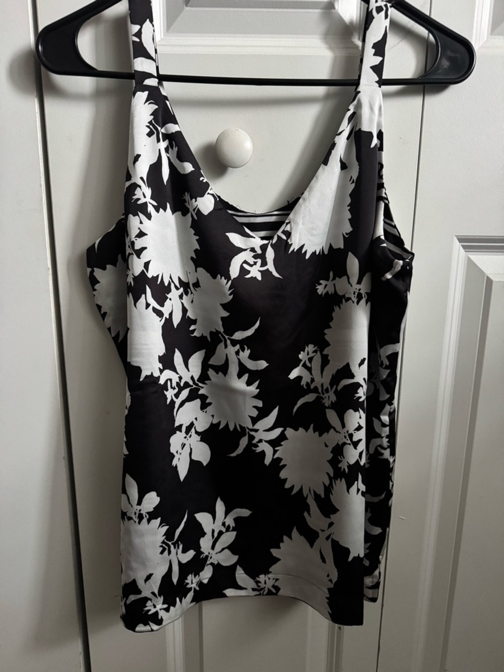 Reversible White House Black Market Black and White Floral Satin Camisole